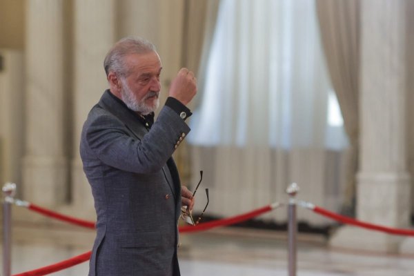 Gigi Becali la înmormântarea lui Iliescu: La Băsescu merg. Cred că o să-l îngrop eu pe el