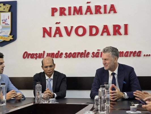 Primarul din Năvodari, întâlnire cu ambasadorul Republicii India în România