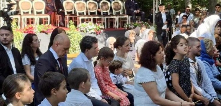 Președintele Nicușor Dan a tratat cu flit Ziua Marinei... a preferat mănăstirea
