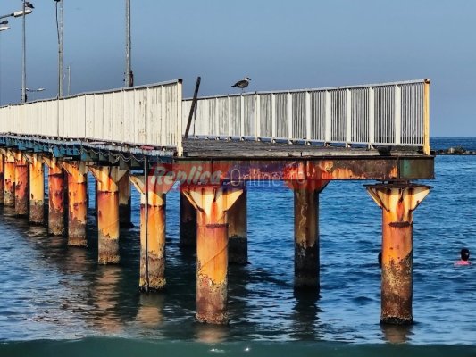 Pasarela din Mamaia, îngropată în rugină, rămâne în continuare închisă pentru vizitatori! Video