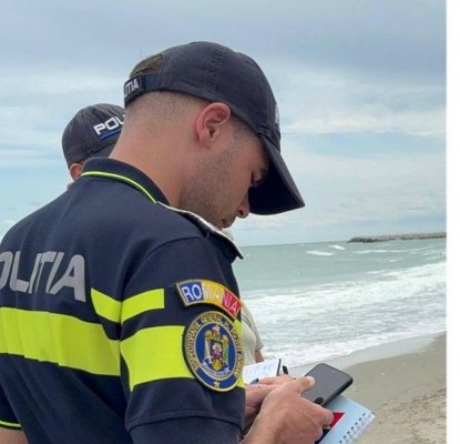 Polițiștii au descoperit marfă contrafăcută, în valoare de peste 9.000 de lei, în stațiunea Venus