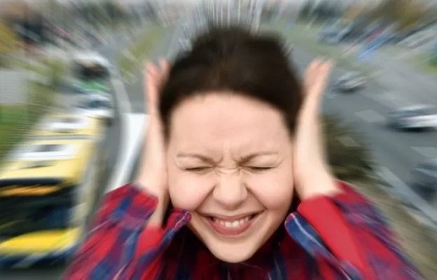 Oraşul în care poluarea fonică a ajuns la un nivel record. Nouă din zece oameni riscă să rămână fără auz