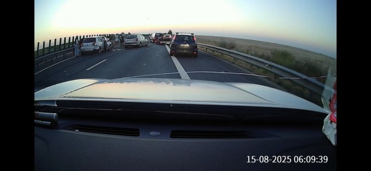 Drumul spre mare, blocat: Accident cu cinci mașini pe Autostrada Soarelui