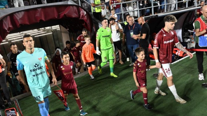 Rapid – UTA 2-0! Victorie fără emoții și giuleștenii suflă în ceafa liderului U. Craiova 