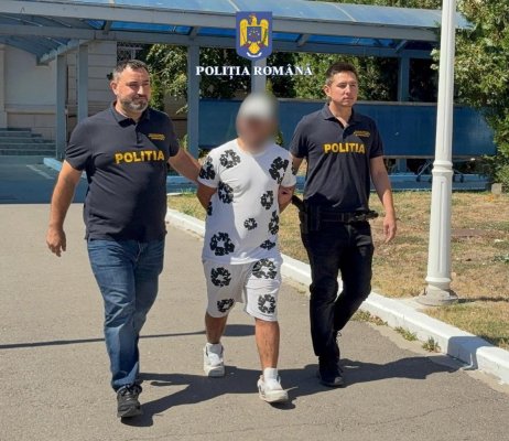 Un bărbat de 23 ani a fost reținut pentru tâlhărie calificată. Video