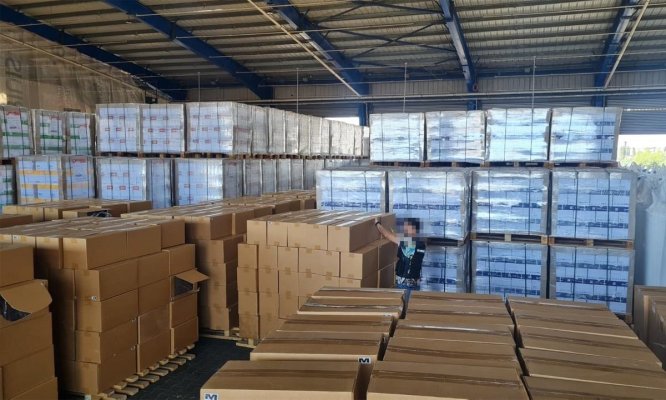 Țigări de contrabandă de aproximativ 4 milioane de euro descoperite în Portul Agigea. Video