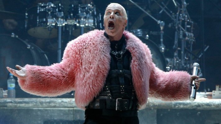 Till Lindemann, solistul trupei ”Rammstein”, la Spitalul Clinic de Psihiatrie din Chișinău