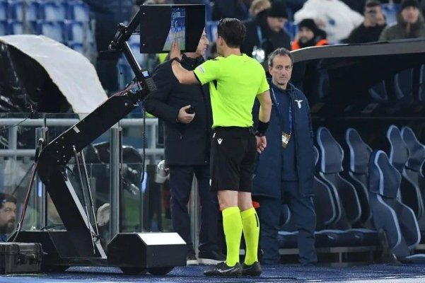 Fotbal: VAR a făcut 18 erori în sezonul trecut din Premier League