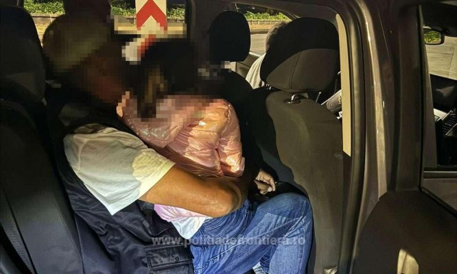 Un bărbat a fost arestat preventiv, după ce a încercat să introducă ilegal în România șase migranți. Video