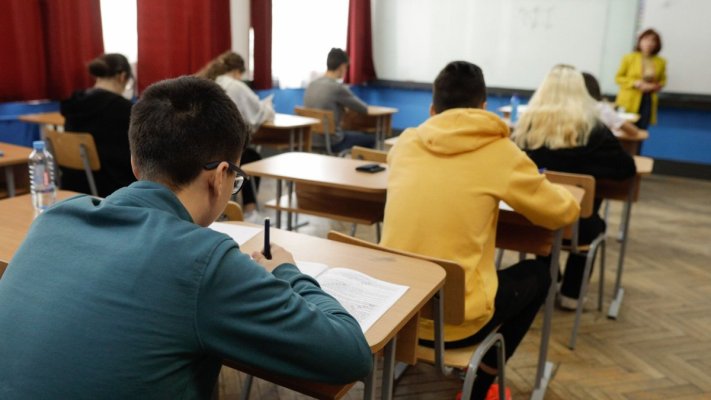  Nicio școală din Constanța nu face parte din programul care permite elevilor de clasa a XII-a să nu meargă la școală vineri