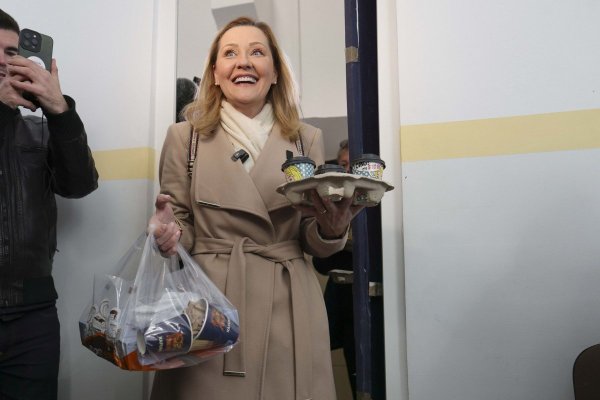 Elena Lasconi a demisionat de la șefia USR Câmpulung: Nu am timp să mă ocup de chestia asta