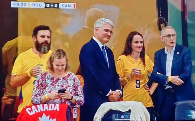  Oana Țoiu, în centrul unui scandal: Ce spune jandarmeria despre fotografia cu berea în mână de pe Arena Națională 