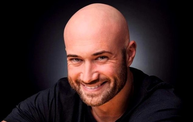 Echipa lui Mihai Bendeac, căutată de poliția din Luton, Anglia, din cauza serialului „Băieți de oraș”
