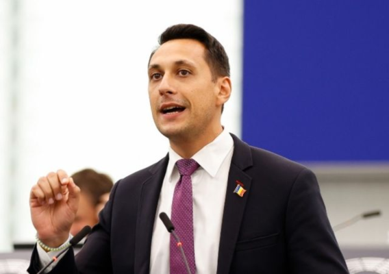 Vlad Gheorghe s-a retras din cursa pentru Primăria București