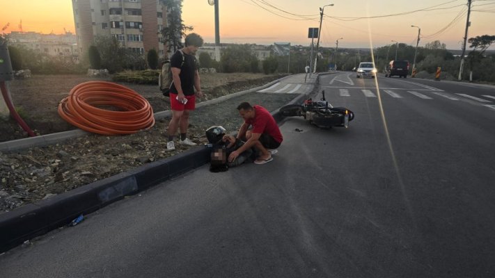 Un tânăr a fost rănit după ce a pierdut controlul motocicletei, la intrare în Năvodari