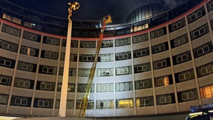 Incendiu puternic la o clădire de 9 etaje din Londra, fost sediu al BBC