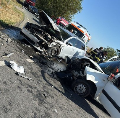 Accident grav, cu șase victime, între o autoutilitară și un autoturism, la ieșirea din Negru Vodă!