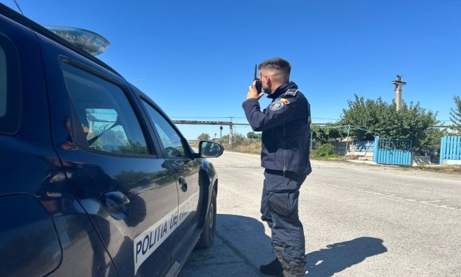 Un cetățean, din Kîrgîstan, cu pașaport și permis de conducere false, depistat de către  polițiștii de frontieră la volanul unui autoturism