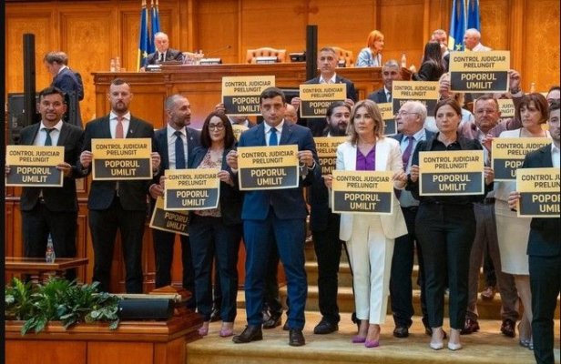 AUR anunţă că atacă la CCR cele patru proiecte de lege pe care Guvernul Bolojan şi-a angajat răspunderea în Parlament