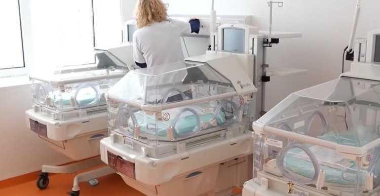 Ministrul Sănătăţii: „Testarea nou-născuţilor în maternităţi se va extinde de la trei biomarkeri la 18, începând cu 2026”