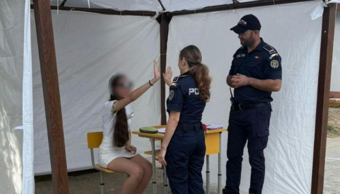 Polițiștii au vorbit cu elevii despre siguranța online, consumul de alcool și droguri