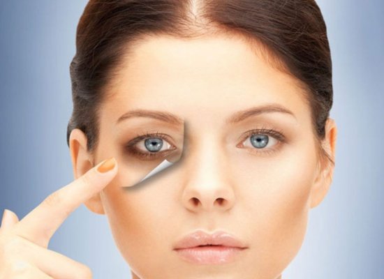 Cearcăne întunecate sub ochi: O deficiență în aceste vitamine poate fi cauza
