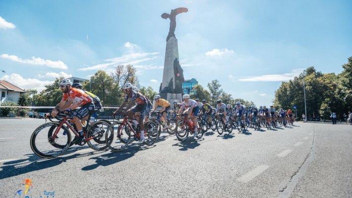 Turul Ciclist al României paralizează traficul rutier: Restricții de circulație pe mai multe sectoare de drum