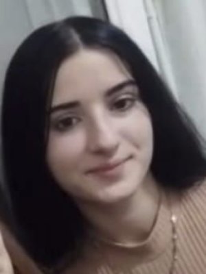 O tânără din Tulcea este de negăsit! Ați văzut-o?