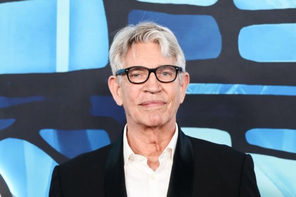 Ce delicatese au servit invitații lui Eric Roberts la București și cât a costat un singur meniu