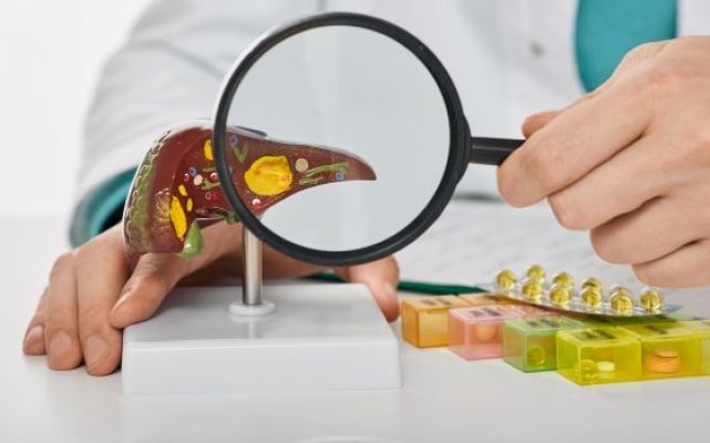 Ministerul Sănătății anunță teste gratuite pentru virusurile hepatitice B și C la persoane cu simptome sugestive
