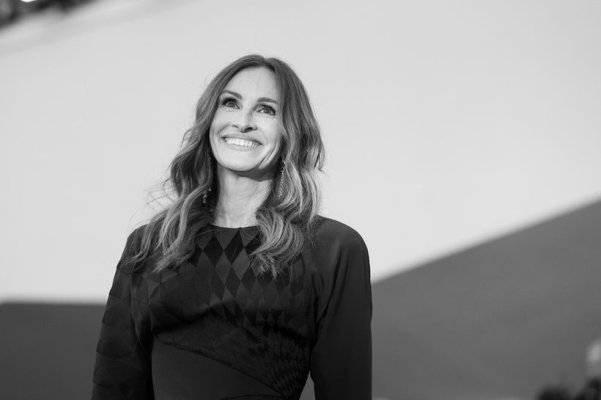 Julia Roberts a spus că umanitatea „pierde arta conversaţiei”