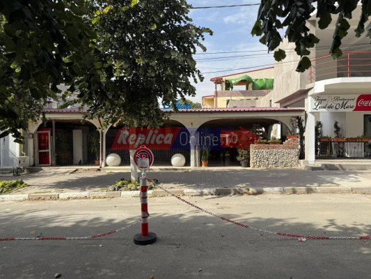 Drept la replică. A funcționat sau nu ilegal Terasa „Leul de Mare“ la etajul clădirii neterminate din Eforie Sud?!