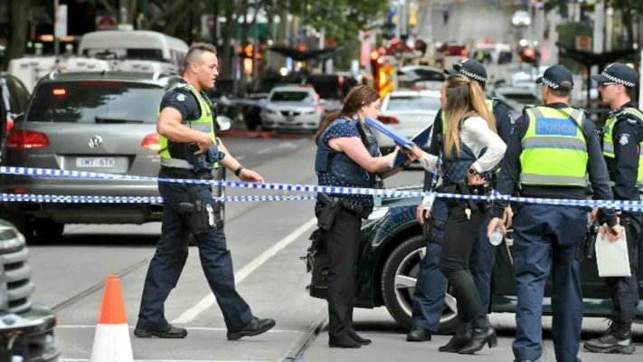 Masacru în Melbourne: Doi minori uciși cu macete de un grup de atacatori mascați