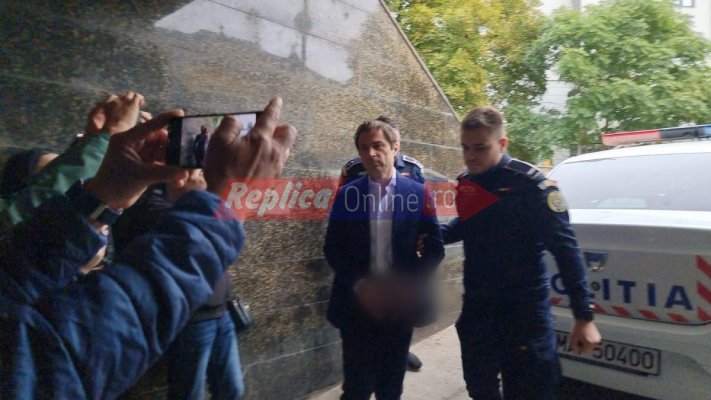 Cristian Radu, primarul suspendat al municipiului Mangalia, rămâne în arest. Video