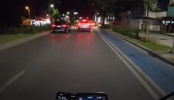 Alo, Politia! Pe soferii inconstienti care fac prapad pe Blv. Mamaia ii vede cineva?!