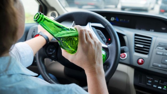 Femeia care s-a urcat băută la volan și a ucis un bărbat în Ilfov a fost arestată. Mașina era furată