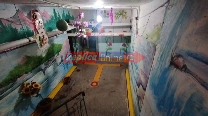 Locatarii unui imobil din KM 4-5 și-au dat doctoratul pe pereții din subsolului blocului. Vezi ce a ieșit! Video
