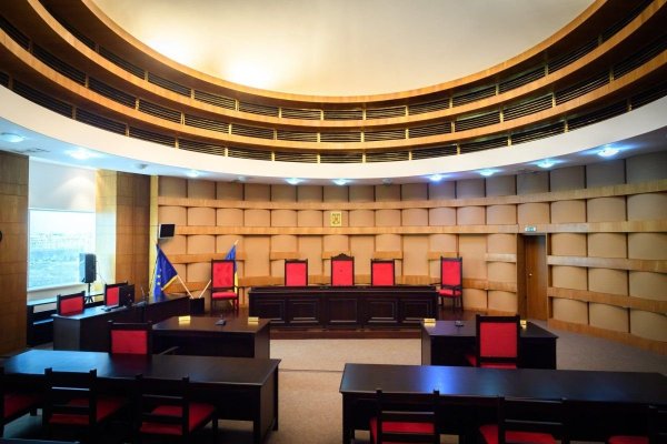 Înalta Curte ar putea ataca, din nou, la Curtea Constituțională legea privind pensiile speciale