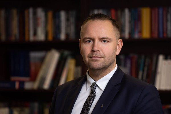 Polonia refuză pactul european privind migrația și se alătură Ungariei în confruntarea cu Bruxelles-ul