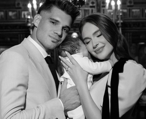 Ianis și Elena Hagi și-au botezat copilul. Primele imagini cu micuțul Giorgios
