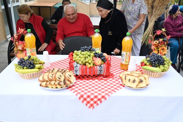 Ziua Internațională a Persoanelor Vârstnice a fost marcată miercuri la Cernavodă