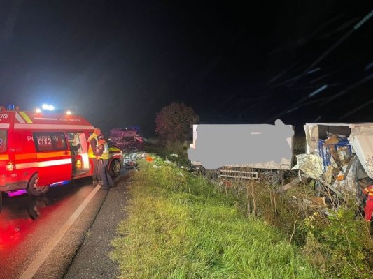 Un hârșovean de 37 de ani beat la volan a intrat într-un camion și a ajuns la spital