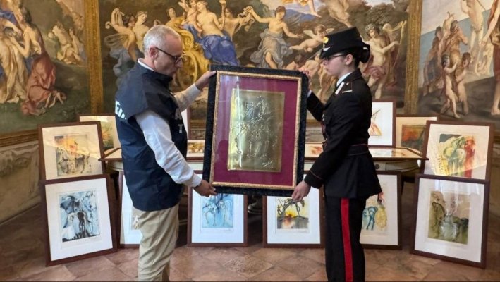 Scandal la o expoziție Dalí din Italia: Polițiștii au confiscat peste 20 de lucrări