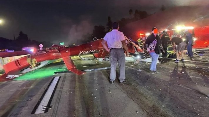 Un elicopter medical s-a prăbușit pe o autostradă din SUA