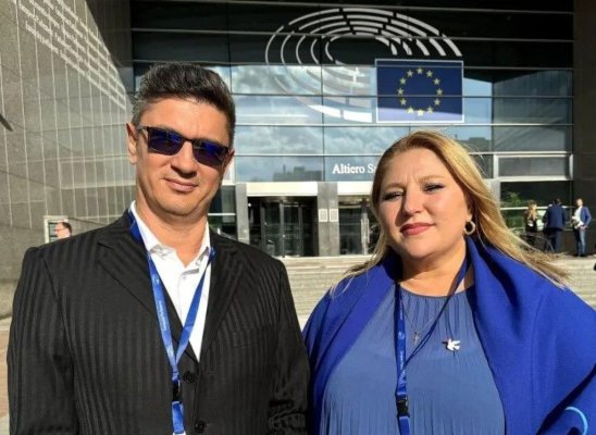 Europarlamentarul Luis Lazarus se dezice de Diana Șoșoacă și își face partid nou