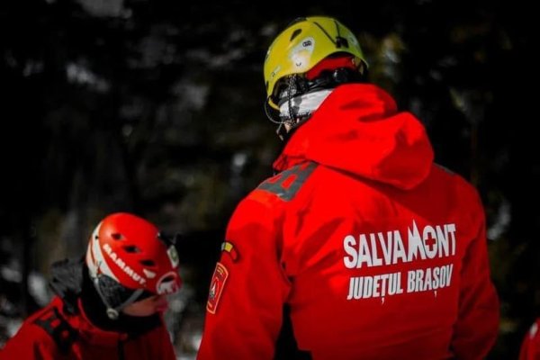 Dispeceratul Naţional Salvamont - 19 persoane salvate în ultimele 24 de ore, una fiind transportată la spital