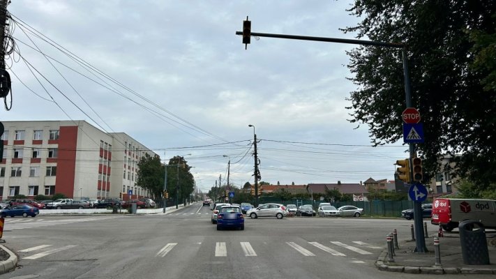Sistemul de semaforizare din intersecția străzii Soveja cu strada Dezrobirii va fi modernizat