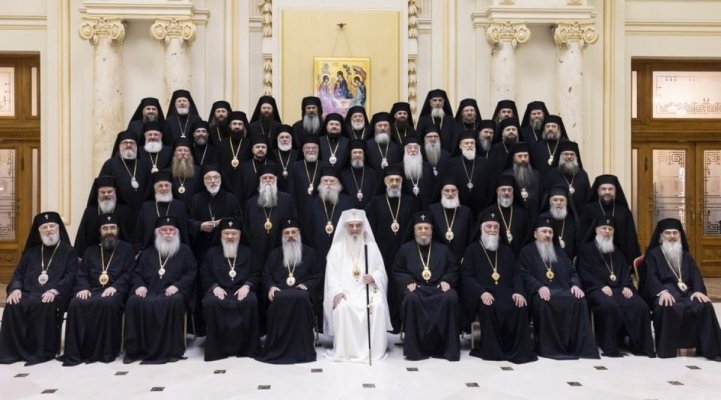 Sfântul Sinod al Bisericii Ortodoxe Române s-a întrunit chiar înainte de sfințirea picturii Catedralei Naționale