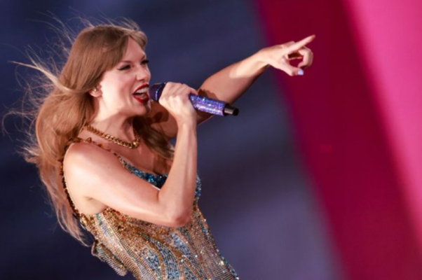 Taylor Swift a devenit cea mai bogată cântăreață din istorie!
