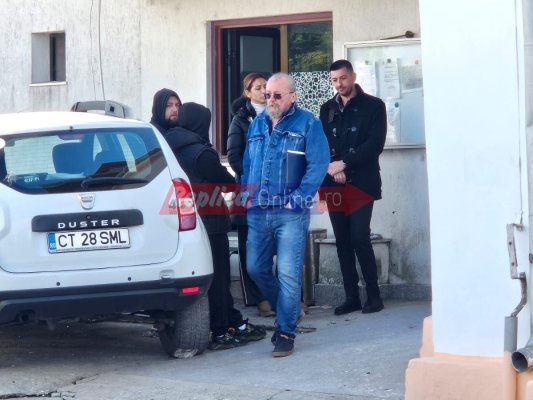 Soțul Mădălinei, polițista moartă după ce a născut la Armonia, distrus de durere, la Morga Cimitirului Central. Video